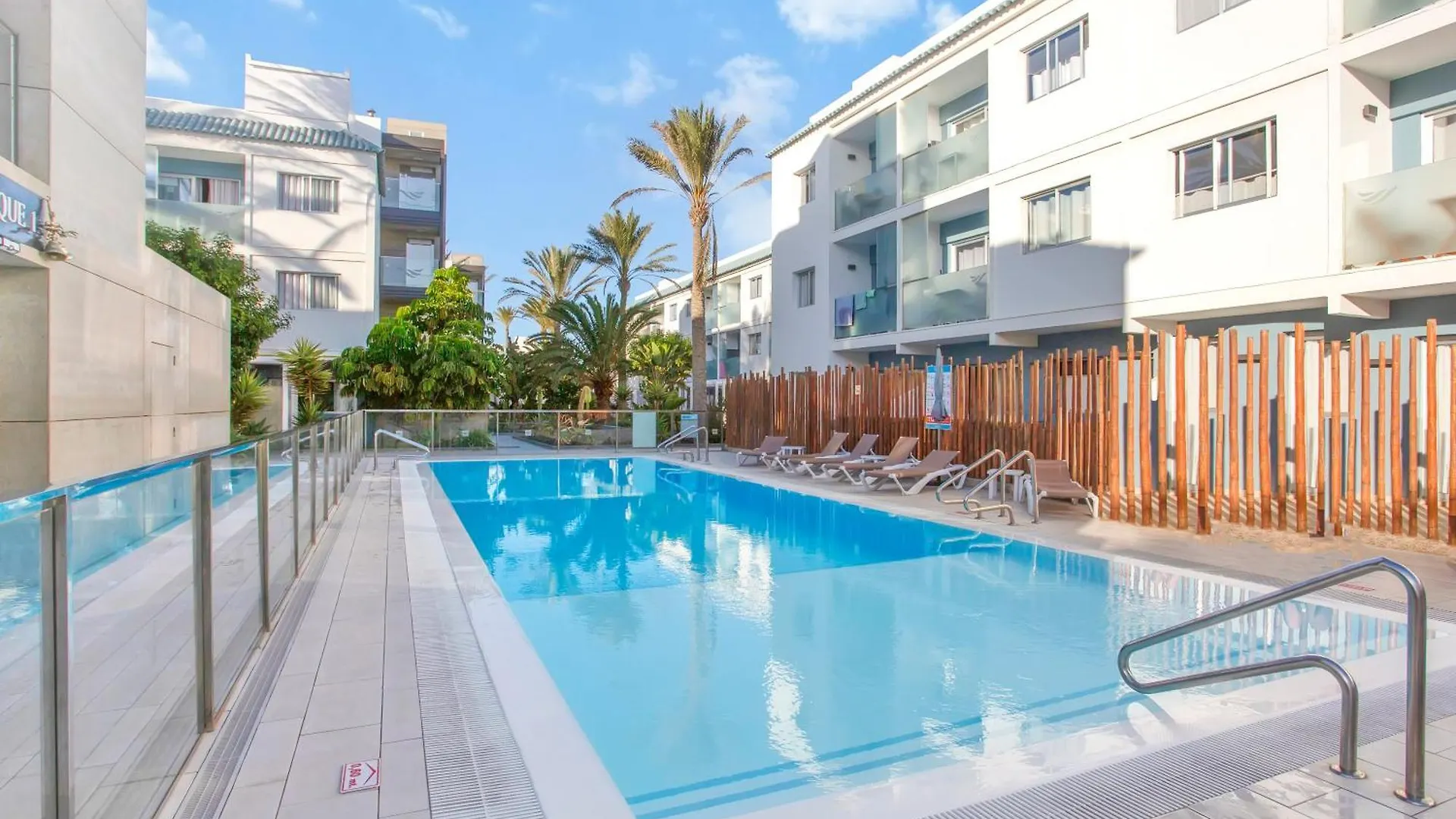 Paradise Sun Corralejo Spagna